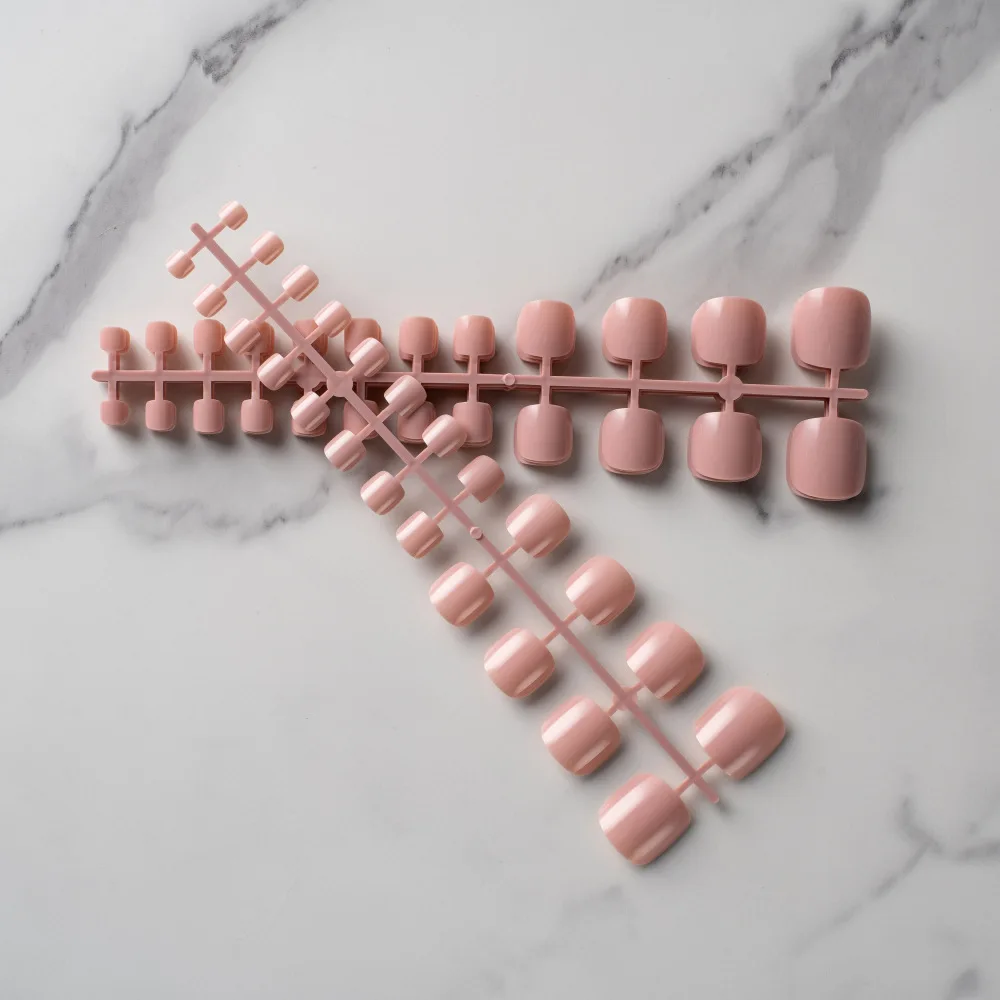 Na0774 Hot Sale Colorful Glossy Fake Toe Nails Hot Selling Fashion