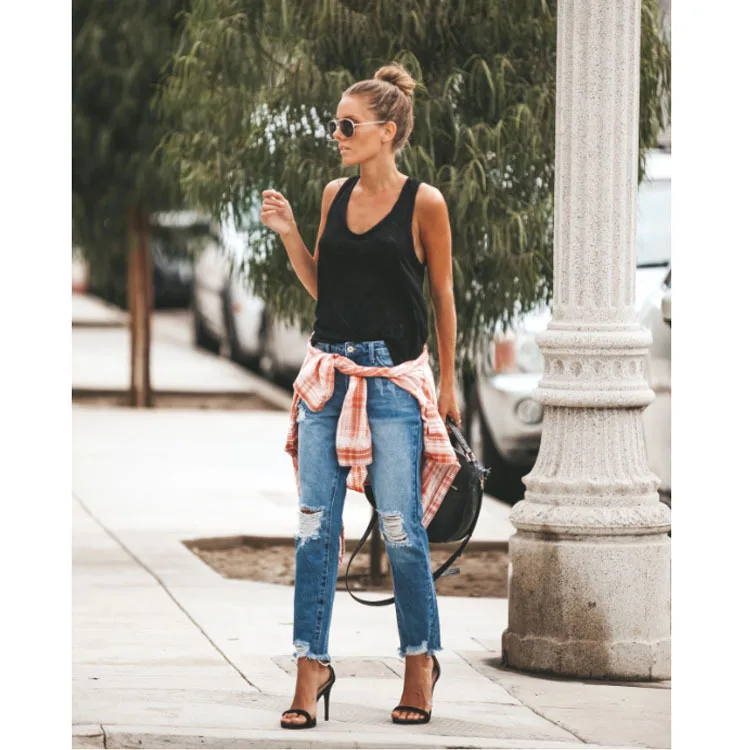 2023 Hot sale New Arrival Hollow Out Holes Love High Waist Casual Straight-leg Jeans Women