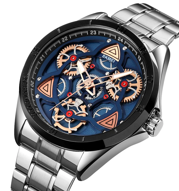 watch with moving dial