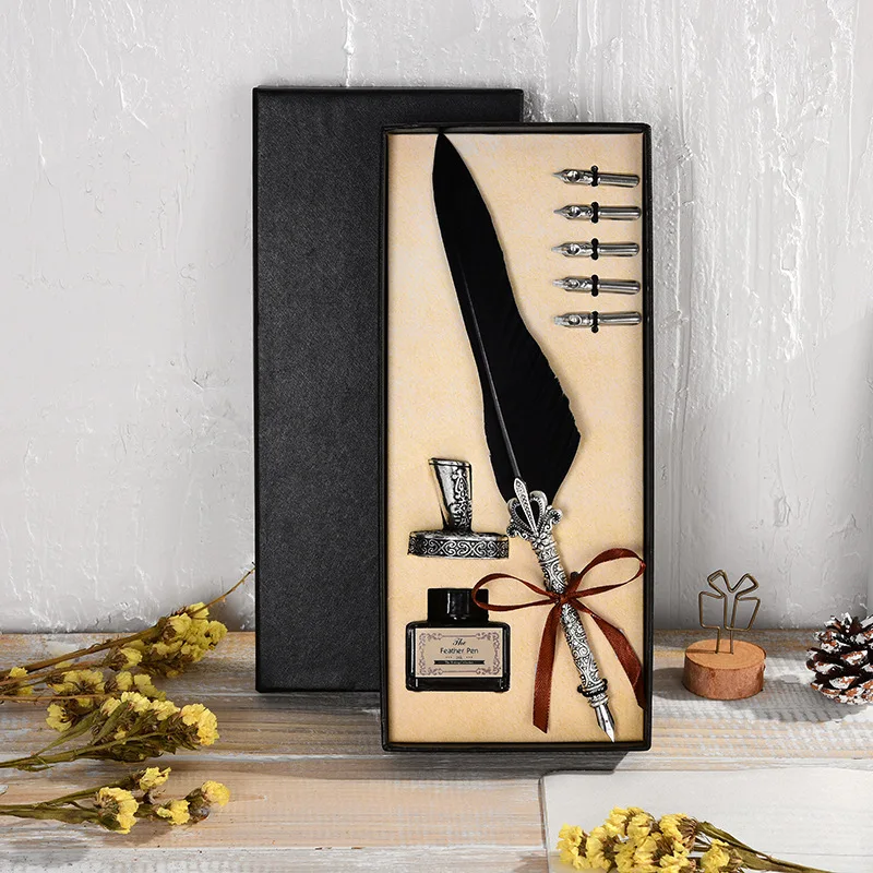 Hot Sale Vintage Feather Dip Quill Pen and Ink Set Retro Writing Gift Boxes