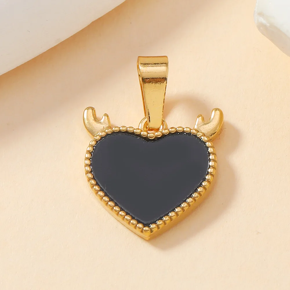 Classic Refined Elegant Women Drop Oil LOVE Love Pendant Necklace Handmade DIY Jewelry Accessories 2