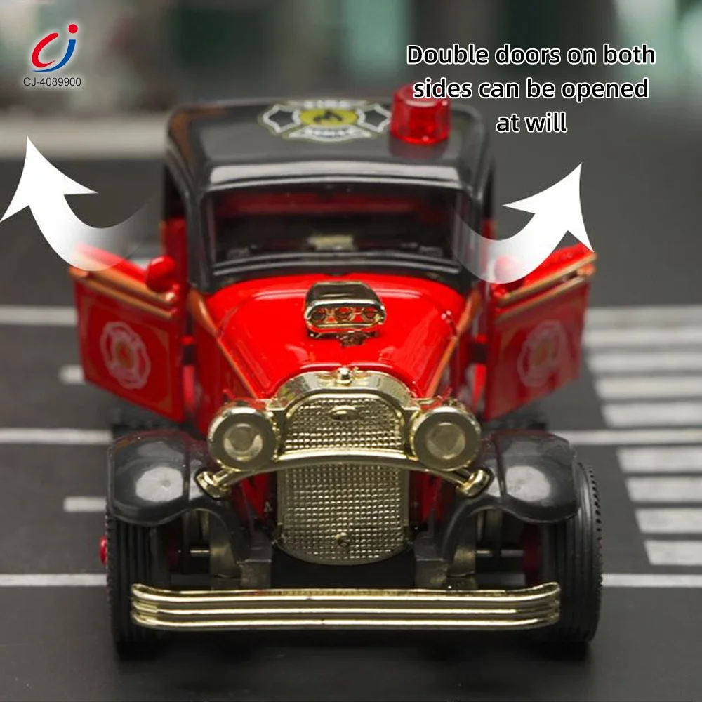 Chengji 1:36 diecast alloy car model open door metal scale fire truck classic car toys vintage car model with light music