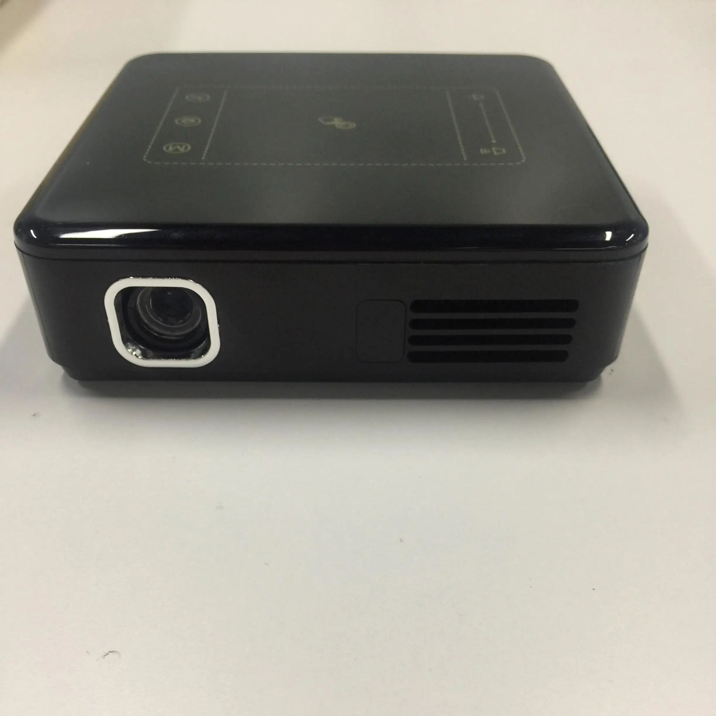 portable dlp smart projector home mini projector