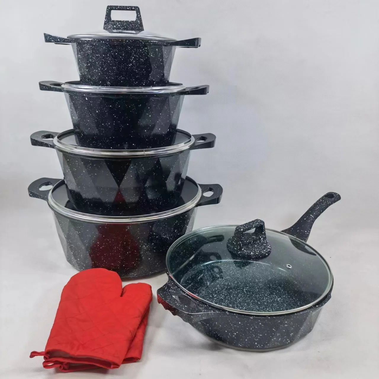 High Quality 12pcs  Non Stick Aluminium Cookware Sets Fry Pans Casserole Pots Set with Removable Handle