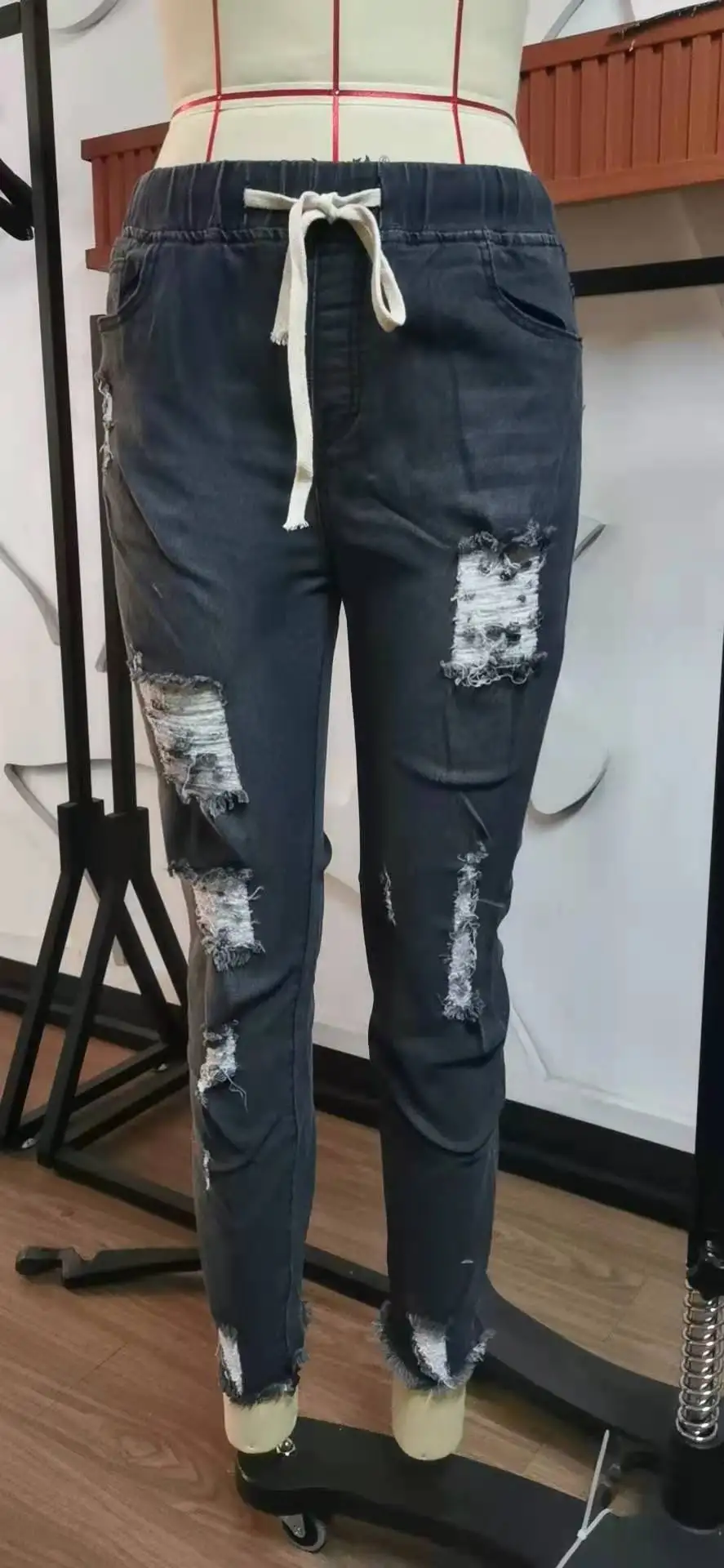 New Arrivals Plus Size Mid Waist Casual Washed Skinny Blue Denim Pencil Pants Ripped Distressed Women's Jeans details