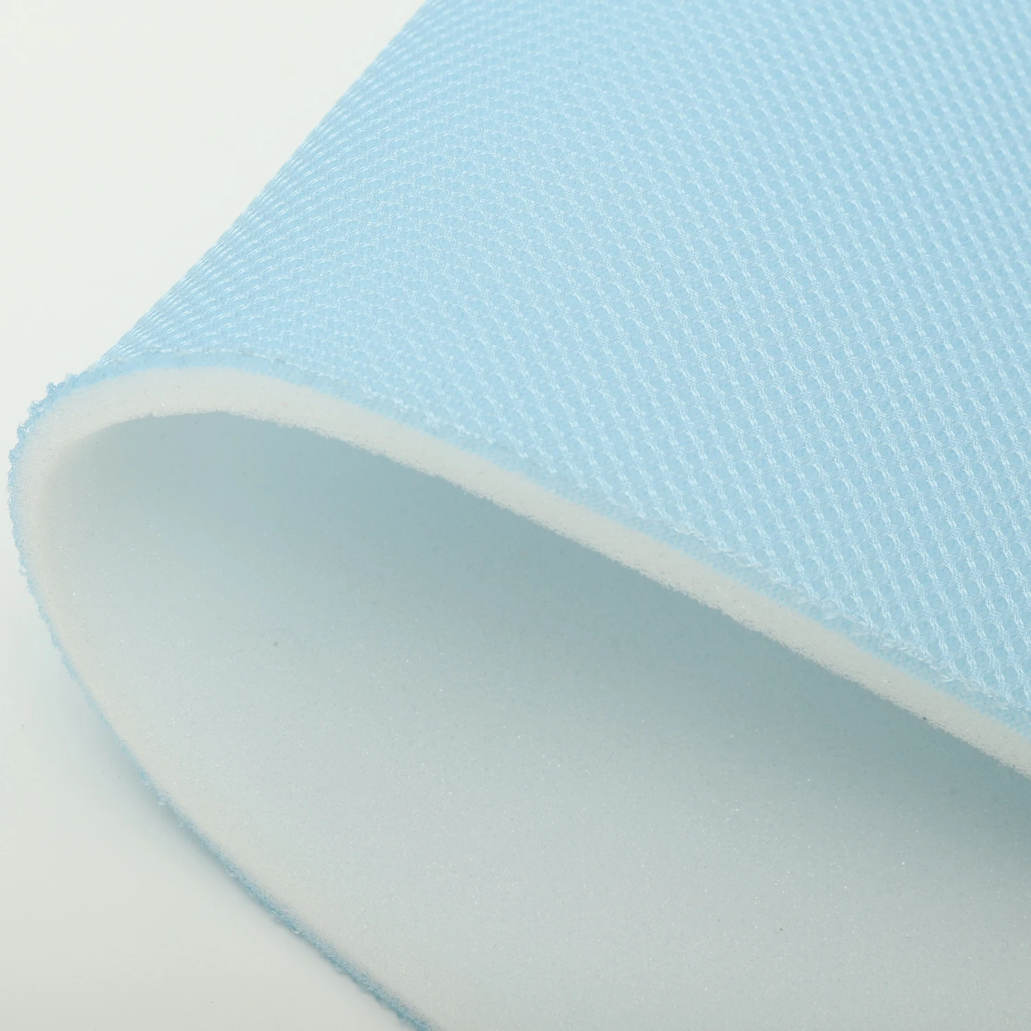 Dongyao Quality Customizable 3d Polyester Foam Laminated Sandwich Mesh Fabric Foam Used for Medical Device Pet Supplies Shoes supplier