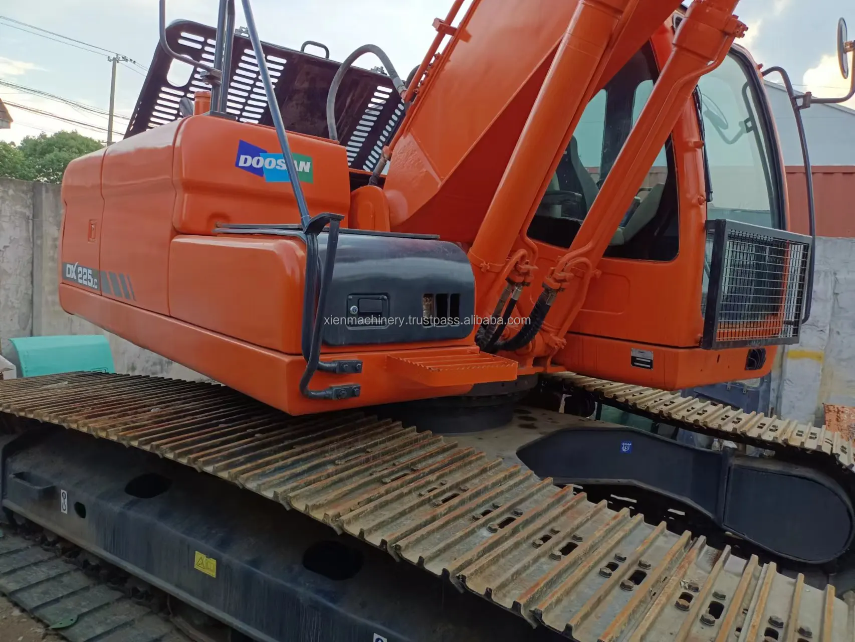 Used Original Doosan Dx Lc Dx Lca Excavator Made In Korea