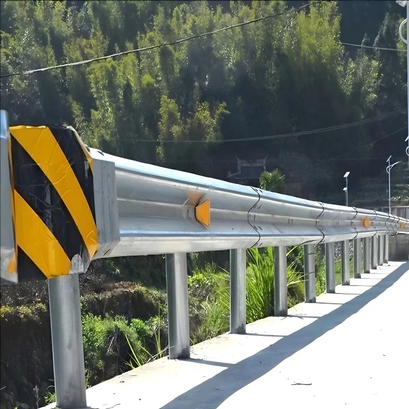 Hot-Dip Galvanized Corrugated Steel Traffic Barrier, 4320mm Length ASTM A123 Certified for Highway and Bridge Safety manufacture