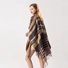 Striped Shawl Latest Style Low Moq Hot Selling Striped Woman's Fashion Blanket Shawl With Fringes