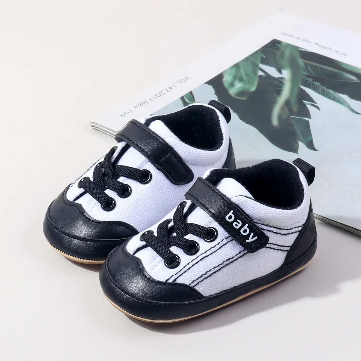 High Quality 2025 Spring Autumn Sport Design Casual Boy Shoes Anti-Slip Soled Toddler Walking Shoe manufacture