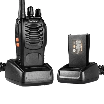 Cheapest price Baofeng long range handheld radio restaurant 3 km high quality walkie talkie with earpiece BF-888S