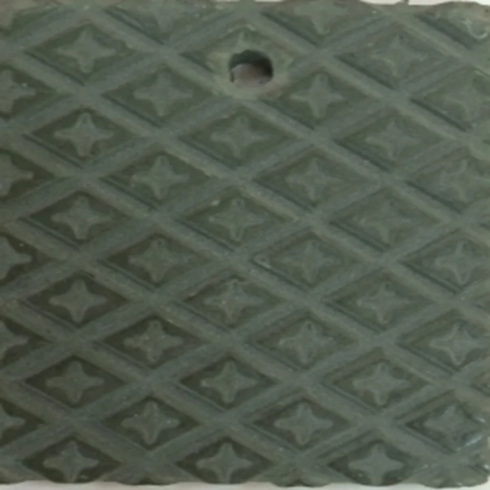 High Durability Shoe Sole Rubber Sheet with Tensile Strength >18.0MPa and Hardness 90 Shore A