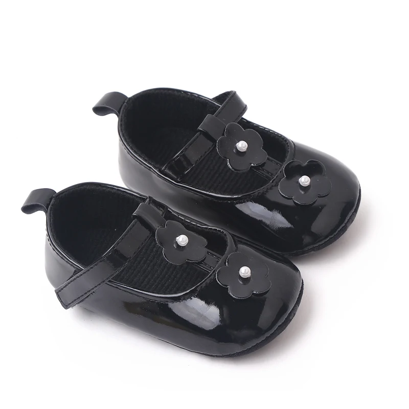 Soft Soled Princess Small Leather Shoes for Baby Girls with Flowers in Solid Color Leather factory