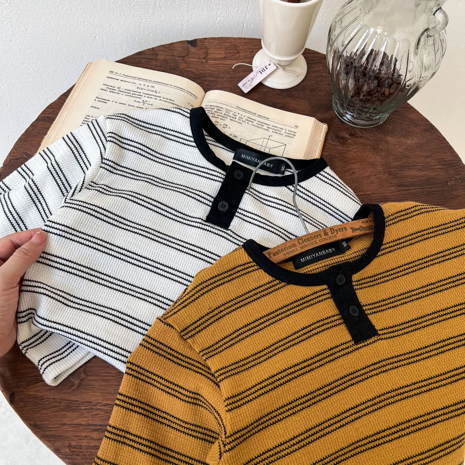 Children's long sleeve T-shirt 2023 fall new boy and girl stretch stripe T-shirt baby crewneck polo shirt