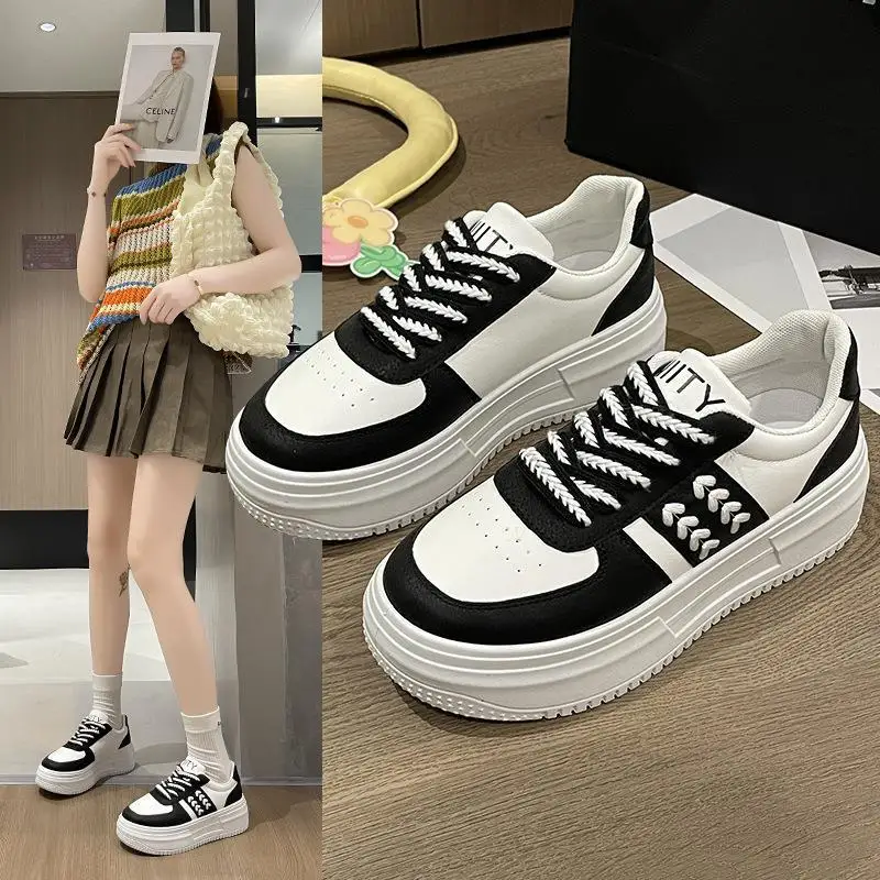 2024 new comfortable chain sports women's leather casual women's shoes