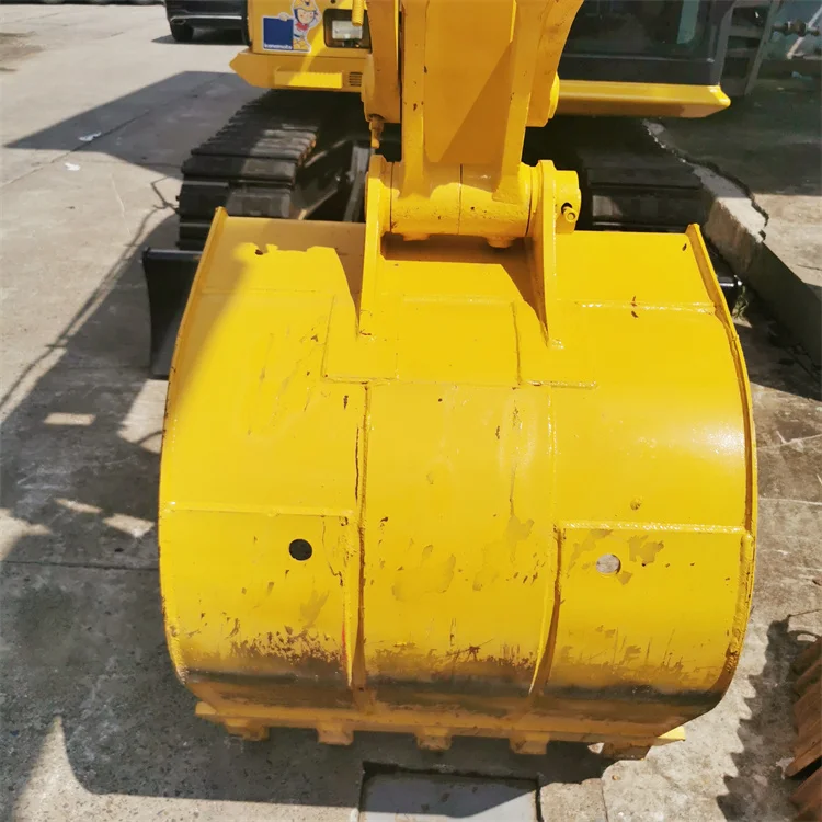 Used Komatsu PC70 Excavator with 48.5KW Power 0.3m³ Bucket Capacity and 7000 KG Machine Weight