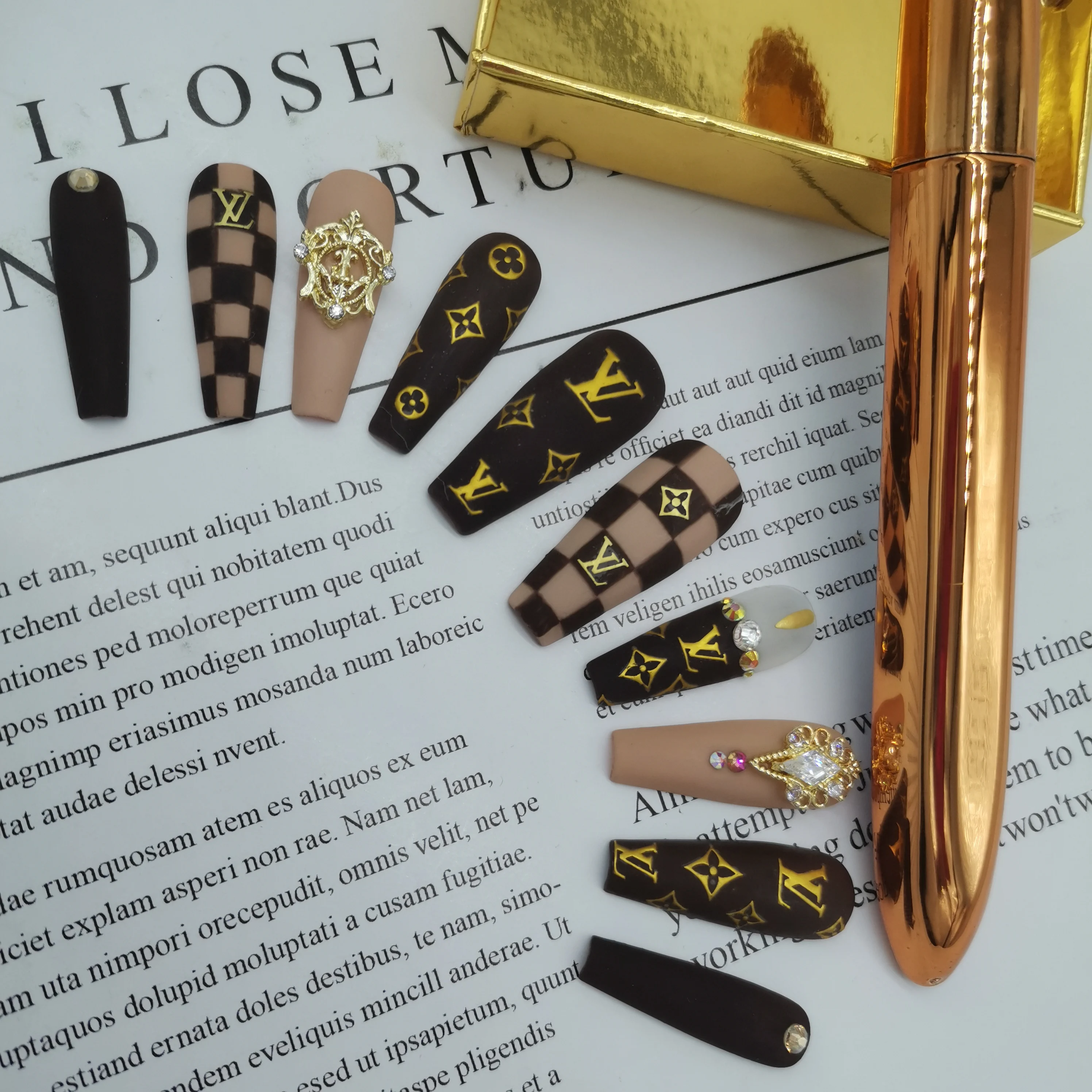 Louis Vuitton Press On Nails