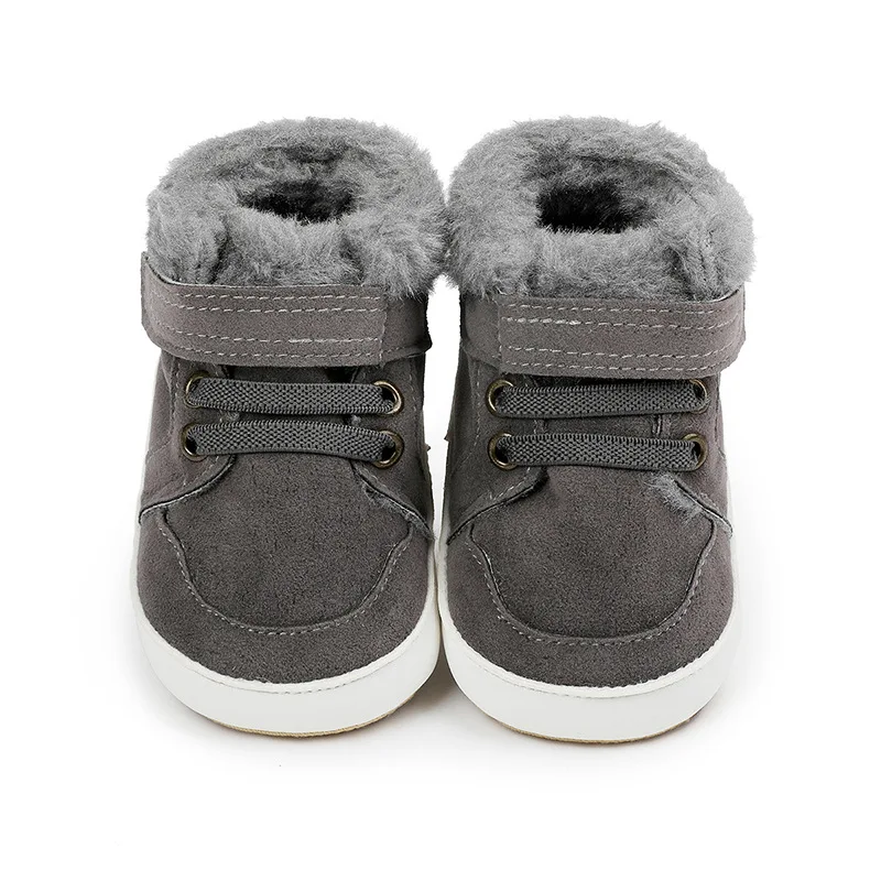 New Arrival Add Plush Fur Design Winter Baby Toddler Warm Shoes 2022 Christmas Baby Shoes for Boys and Girls manufacture