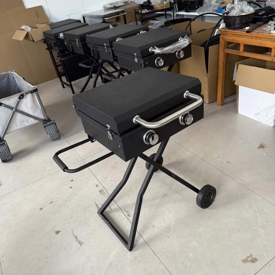 2 burner Folding Gas BBQ Plancha Grills Outdoor Gas Foldable Barbecue Flat Top Grills supplier