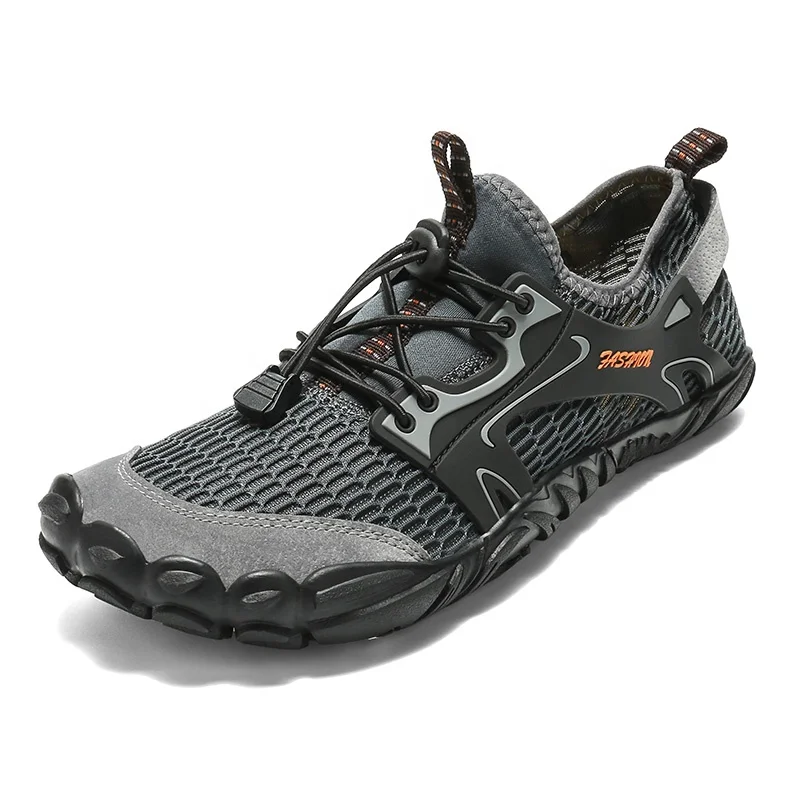 barefoot running water shoes