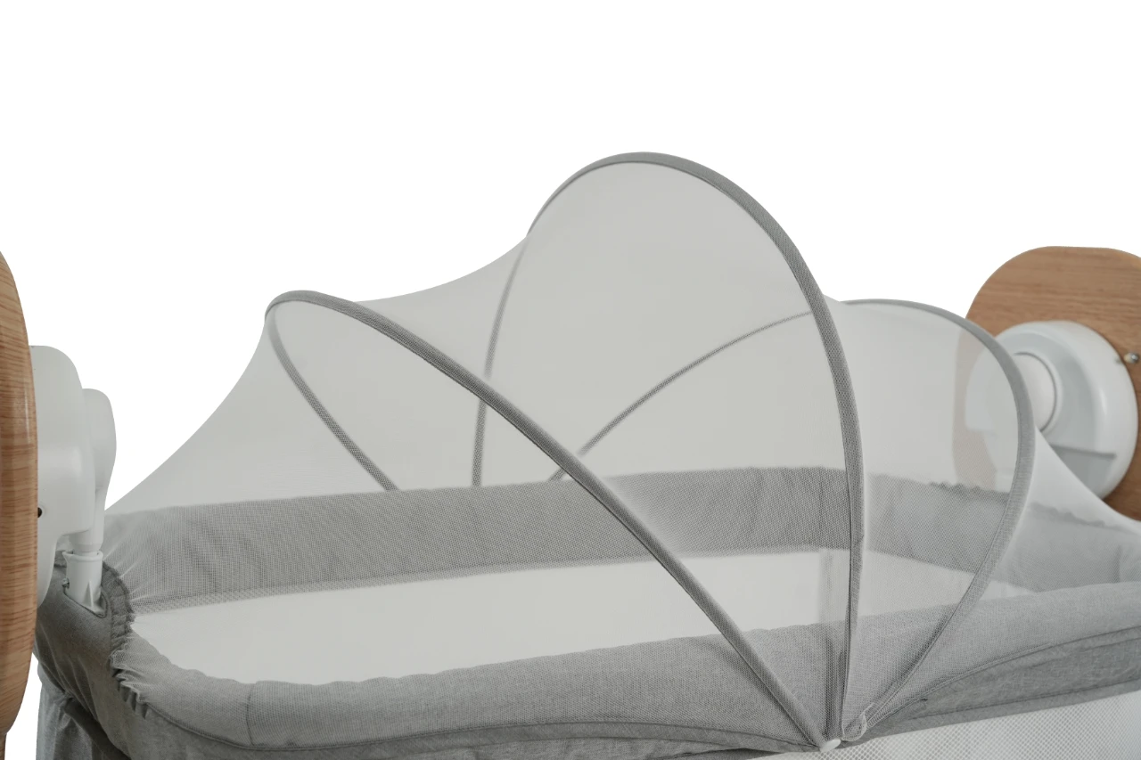 P1511D Cool Baby Newest Cute Lion Printing Auto Rocking Bed Electric Baby Swing factory