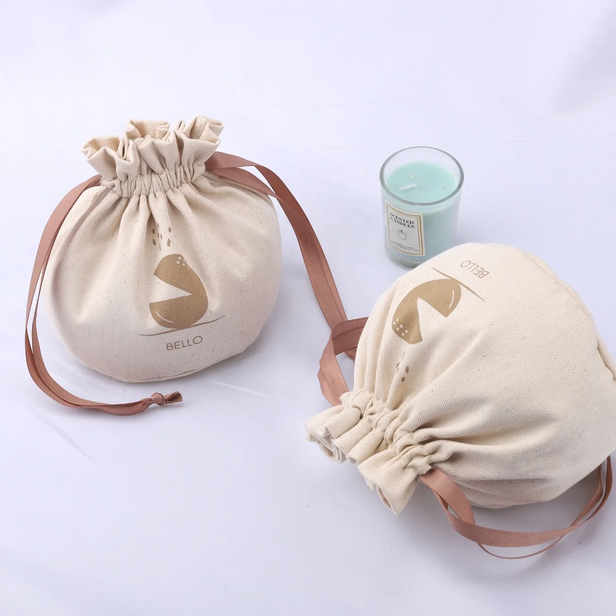 High Quality Cotton Twill Round Bottom Gift Candle Drawstring Bag Custom Organic Hair Cosmetic Cotton Dust Pouch
