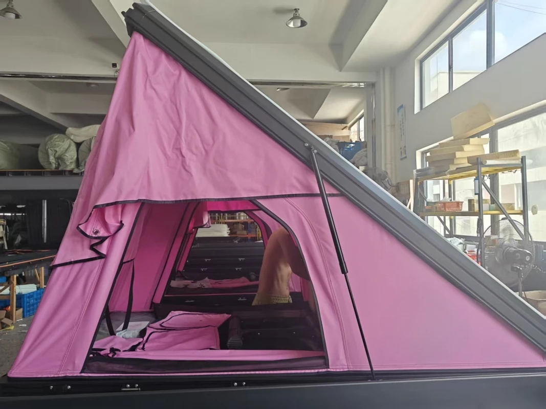 2.1M 320g Polyester Cotton 210*132cm Aluminum Hard Shell Roof Top Tent for Offroad Camping