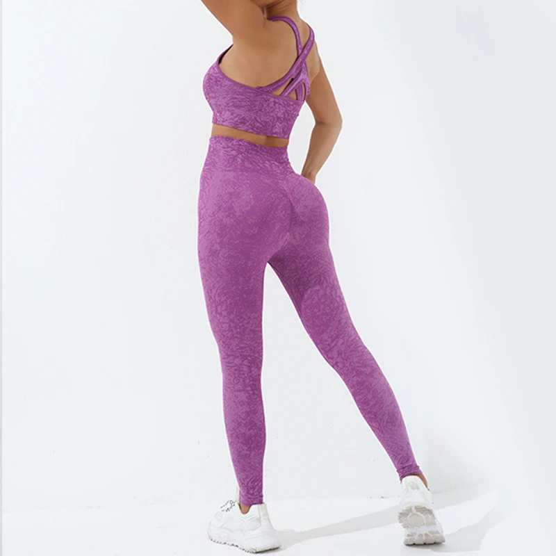 Wholesale Hot Style New Design  Print Women Gym Fitness Sportswear Bra And Pants Running Suit Seamless Sport  Leggings Yoga Sets