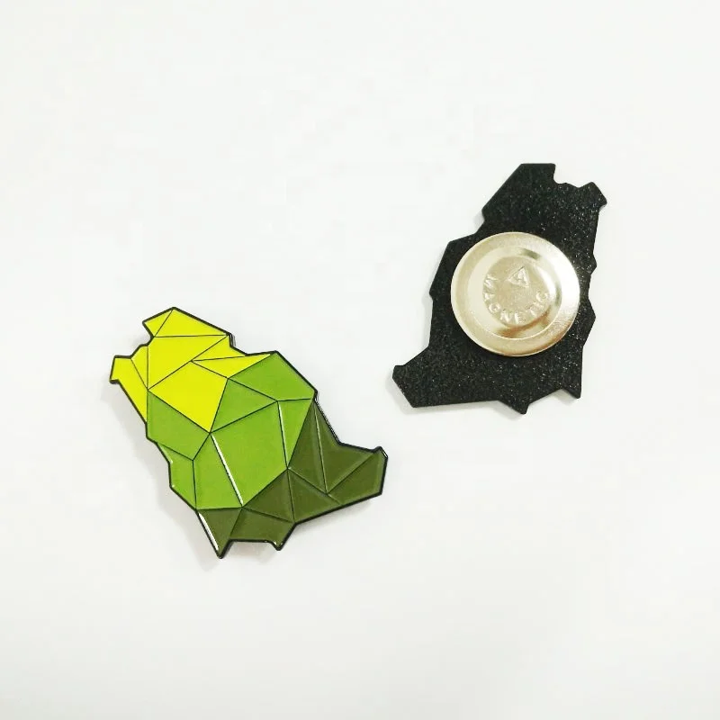 Saudi map brooch.JPG