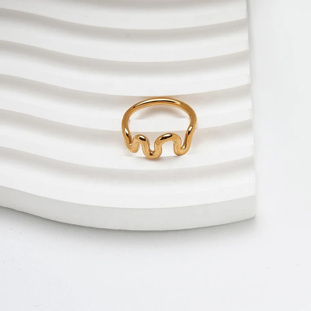 Latest 18K Gold Plated Stainless Steel Jewelry Geometric Curved Line Ring Abstract Art Style For Women Accessories Ring R234191