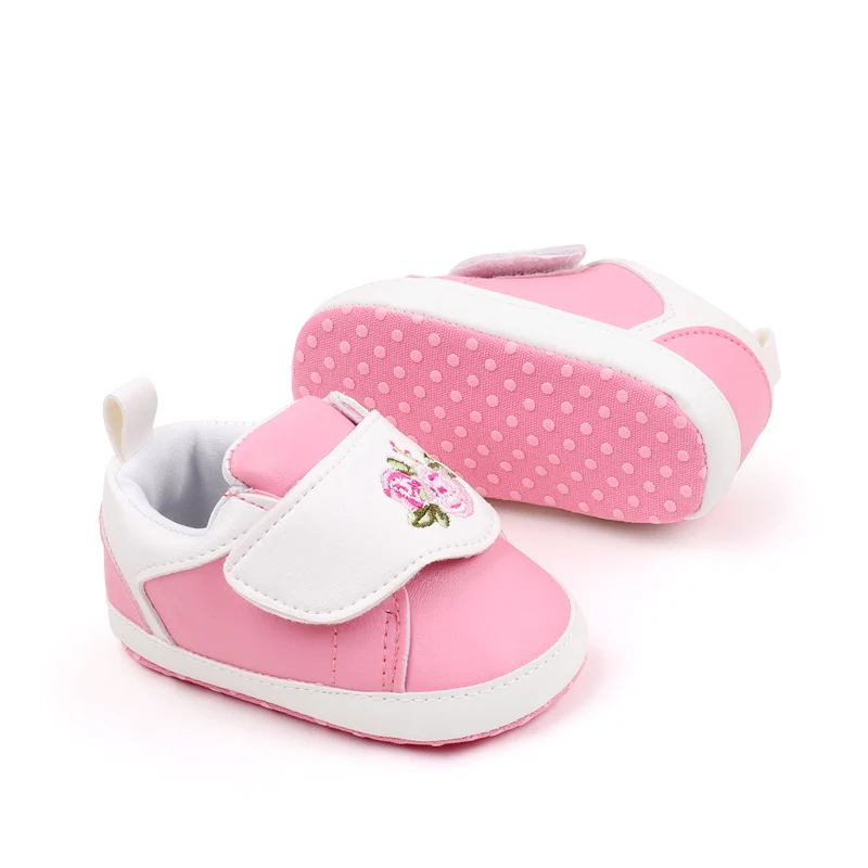 Spring and Autumn Anti-Slippery Court Sneakers for Baby Girls Hook&Loop Embroidered Flower Design Soft Bottom Shoes details