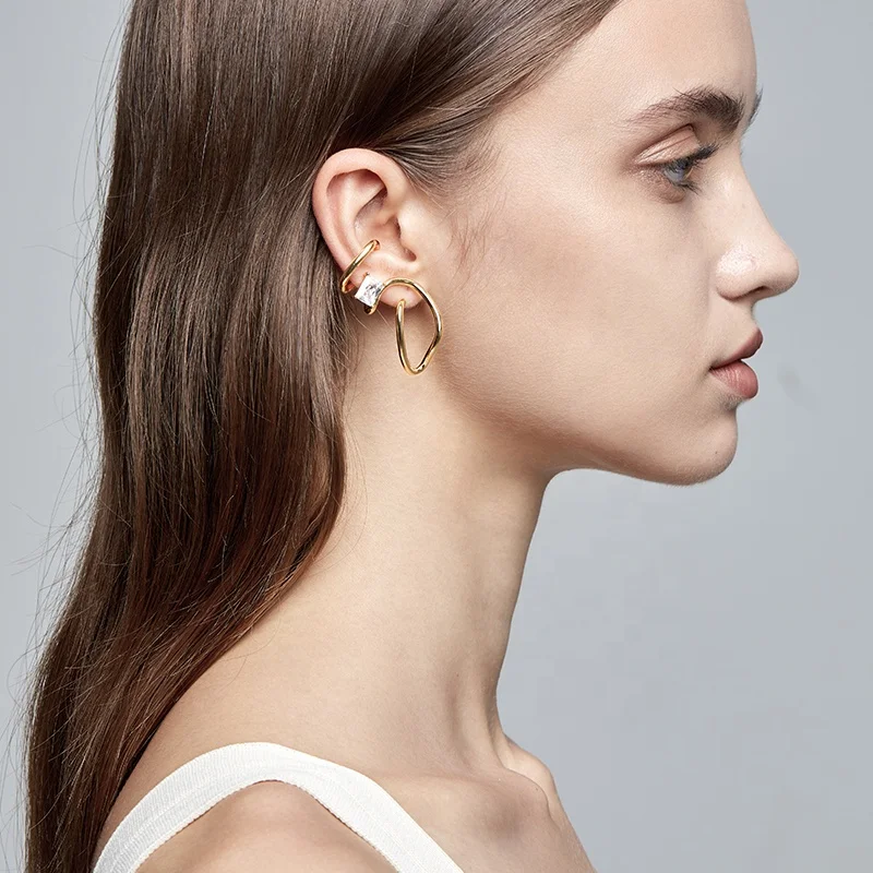 High Quality 18K Gold Plated Brass Jewelry Square Zircon Irregular Winding Lug Ear Clip Earrings E211224