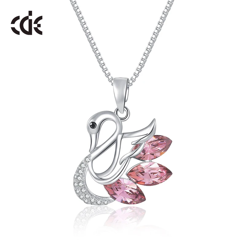 CDE N1410 2023 Animal Jewellery Pink Austrian Crystal Necklace Rhodium Plated Collar Swan Pendant Necklace For Girls Gift