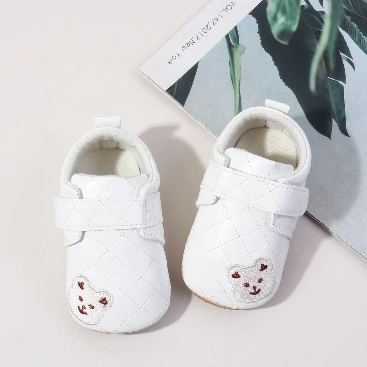 Cute Bear Design Soft PU Leather Toddler Baby Newborn Boys Shoes factory