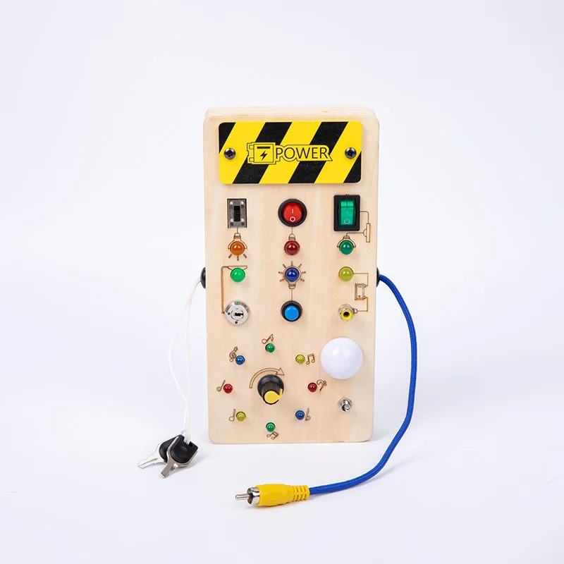 Aktivität CPC CE Pädagogisches Montessori Sensory Switch LED-Licht Natürliches Holz Kinderspielzeug Beschäftigt Brett für Kleinkinder Lieferant