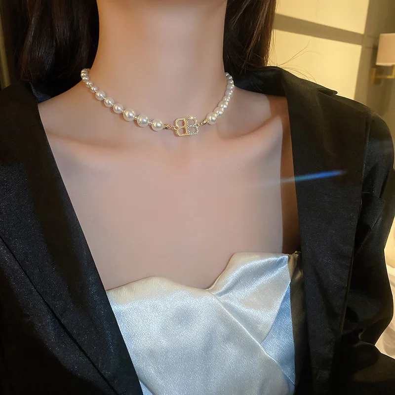 Fashion Pearl Necklace With Letter Fake Diamond Necklace For Women