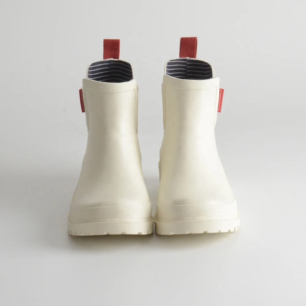 rain boot manufacturers