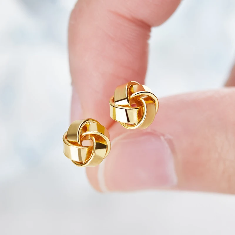 Wholesale fashion jewelry earrings luxury women copper material simple spiral gold stud earrings