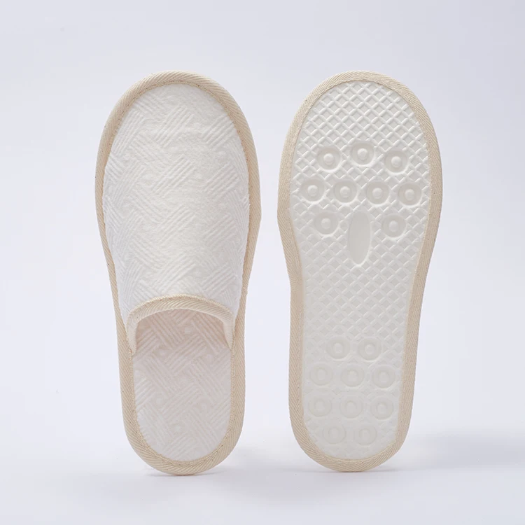 Chinese Brand Eco-friendly Biodegradable Hotel Spa Slippers Closed-Toe Pulp Sole Disposable Airline Slippers manufacture