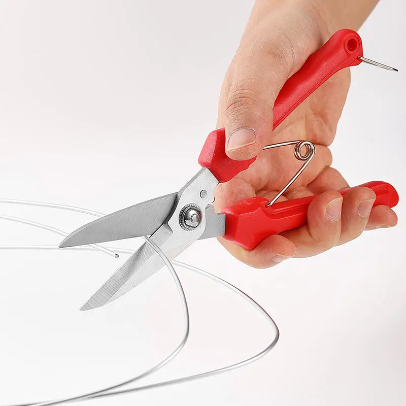 Heavy duty metal cutting scissors