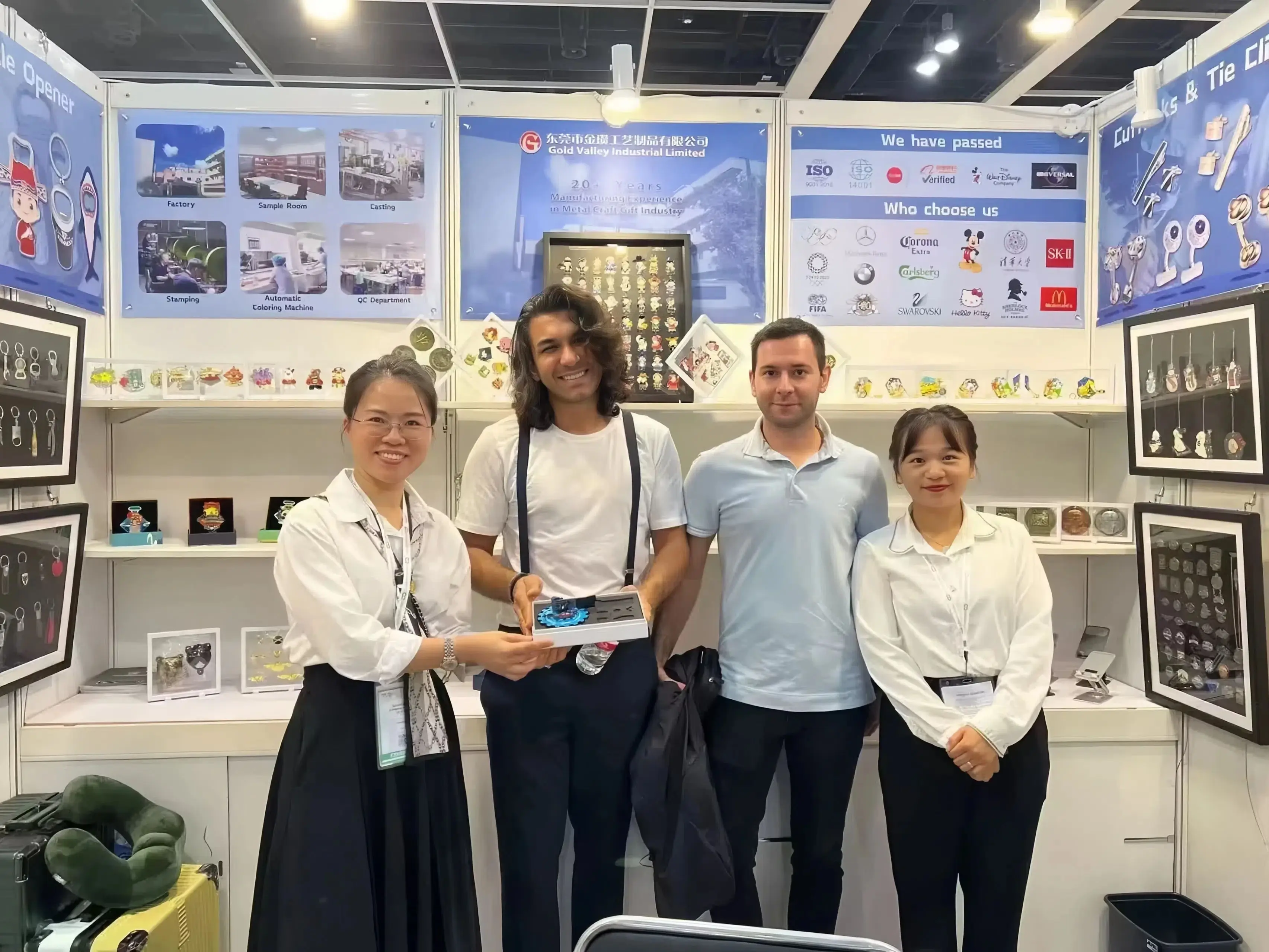 Custom Medal and Award Medal with 20mm-80mm Custom Sizes Waterproof and ODM/OEM Service