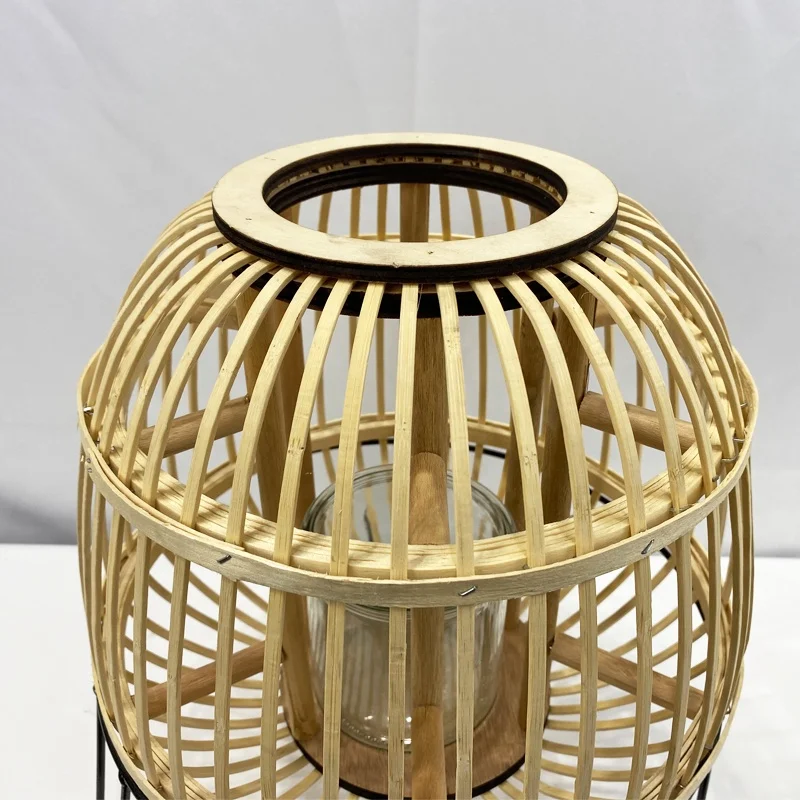 Wholesales 2022 New Style wooden chip lanterns decorative lanterns Garden lanterns