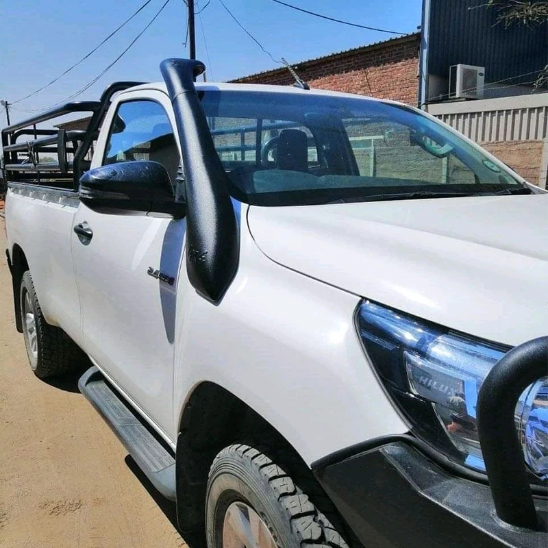 hilux tjm