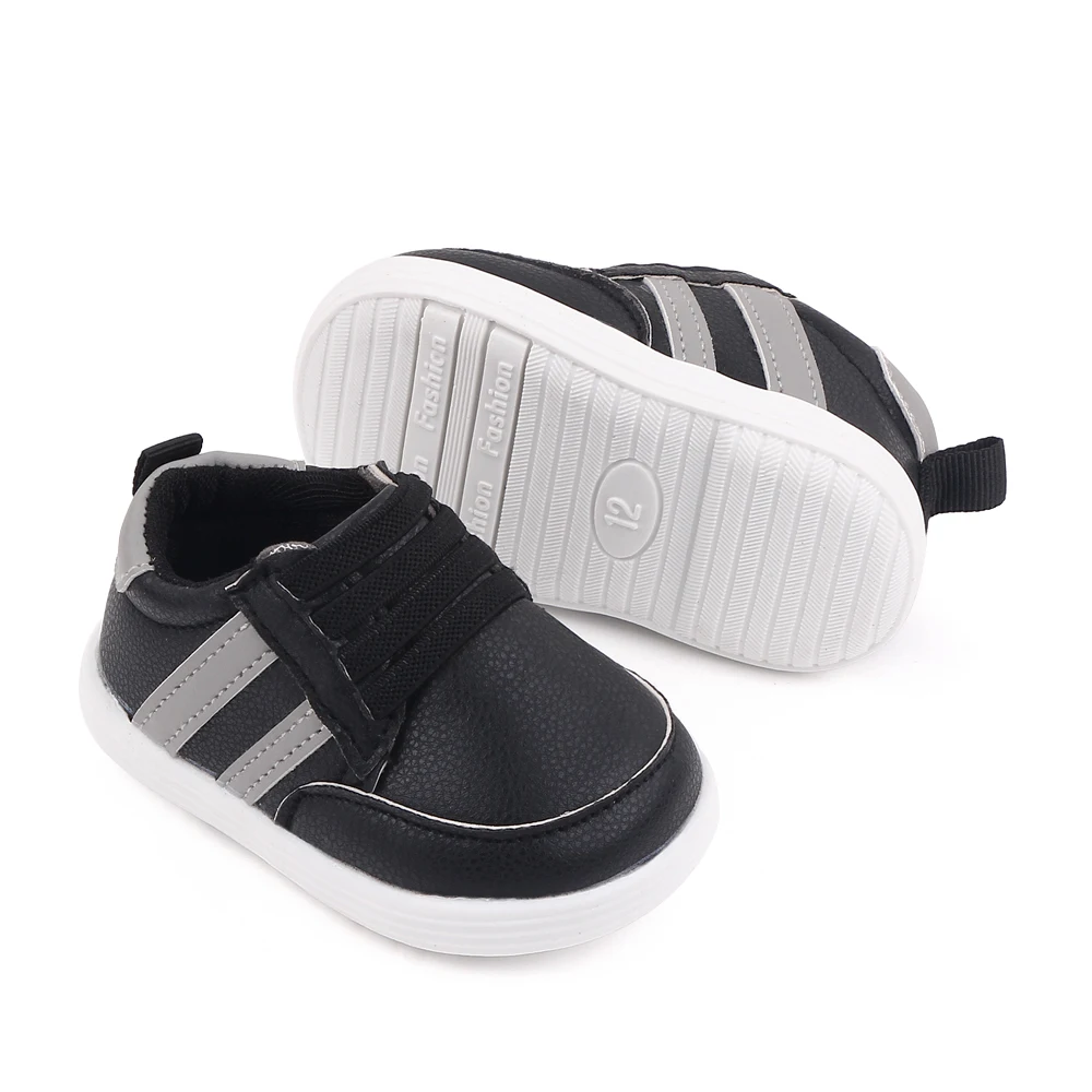 Korean Version of Children's Solid Color Striped Elastic Set Foot Casual Walking Shoes supplier