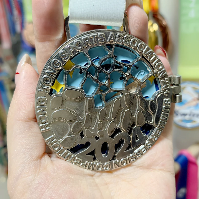 Manufacturer Competition Award Medal Flip-Top Marathon Running Soccer Race Swimming Sport Metal Medals factory