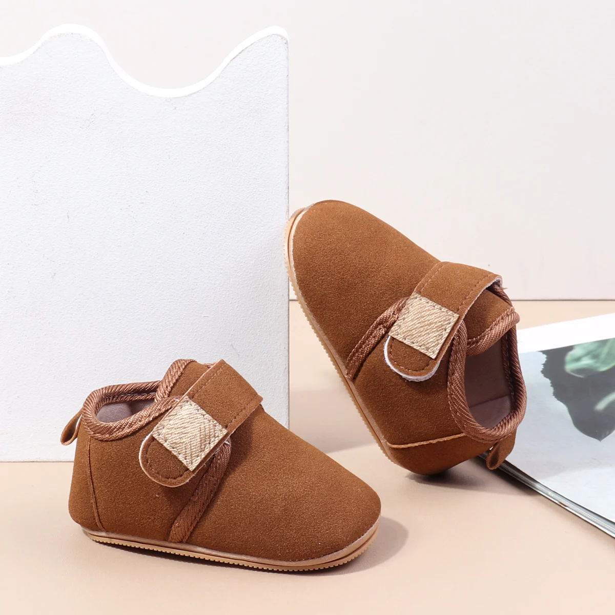 Soft PU Anti-Slip TPR Sole Hand-Sewed Pre-Walking Flat Spring/Autumn Shoes Light Breathable 2025 High Quality Baby Sneaker factory
