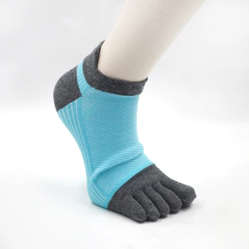 Low cut supply breathable toe 5 finger toe socks