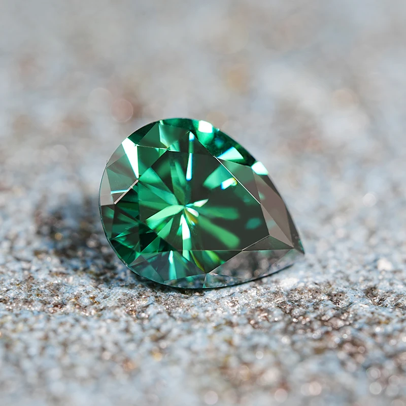 lab grown green diamond