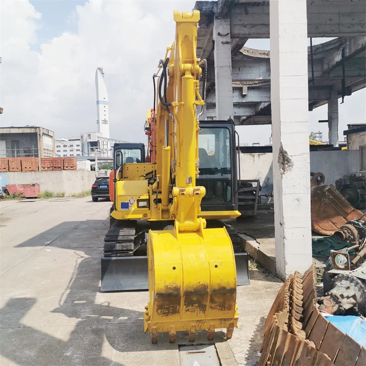 Used Komatsu PC70 Excavator with 48.5KW Power 0.3m³ Bucket Capacity and 7000 KG Machine Weight