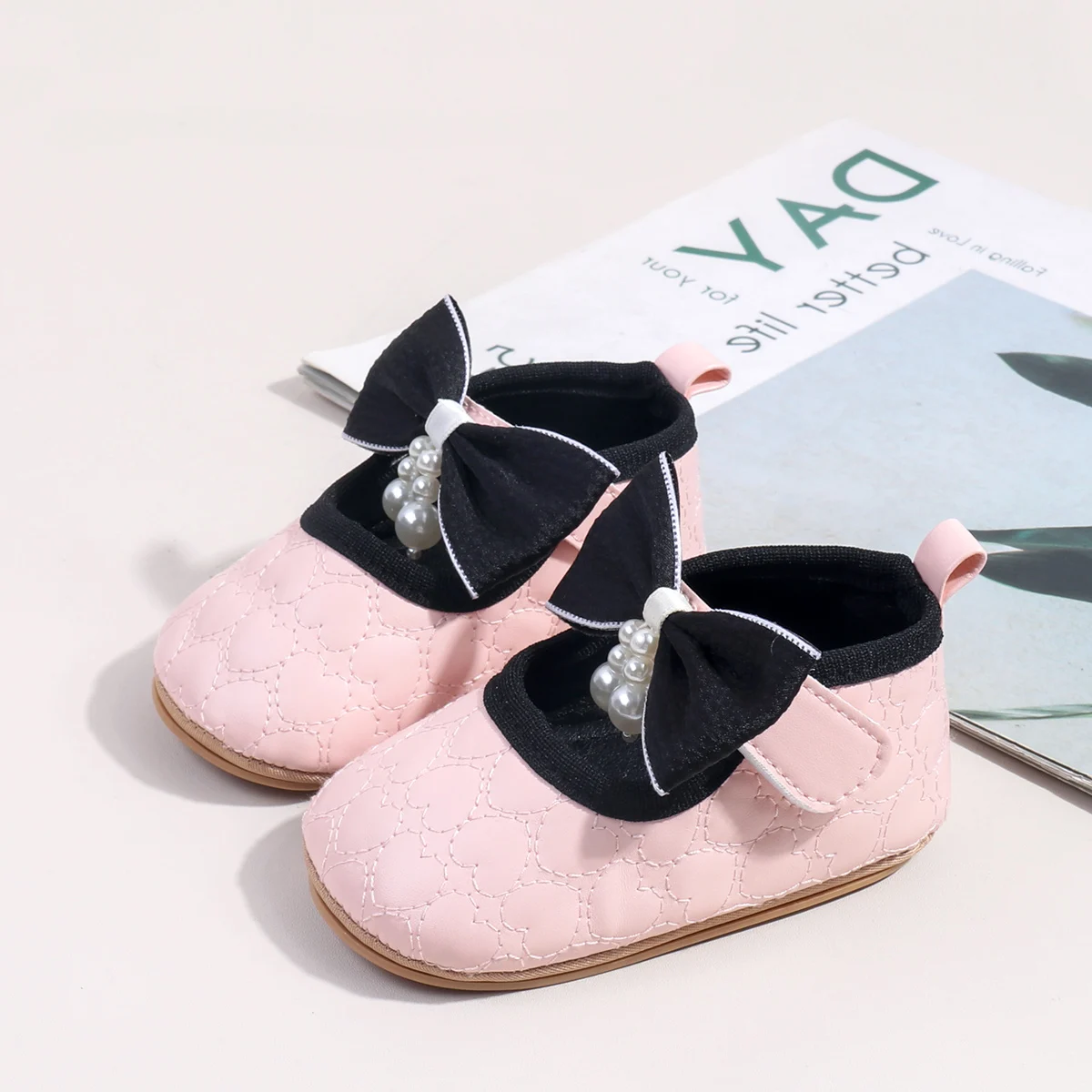 High Quality Bowknot Design Soft PU Leather Newborn Baby Infant Toddler Girls Shoes 2025 details